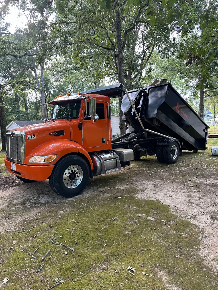 Proudfoot Rolloffs roll-off dumpster serving Chappells, Newberry County, SC